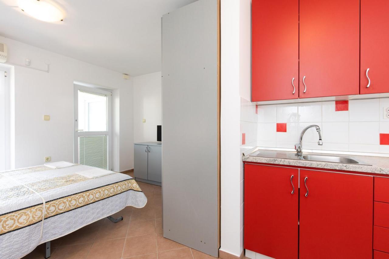 Apartmani "Ruza" ポラト エクステリア 写真