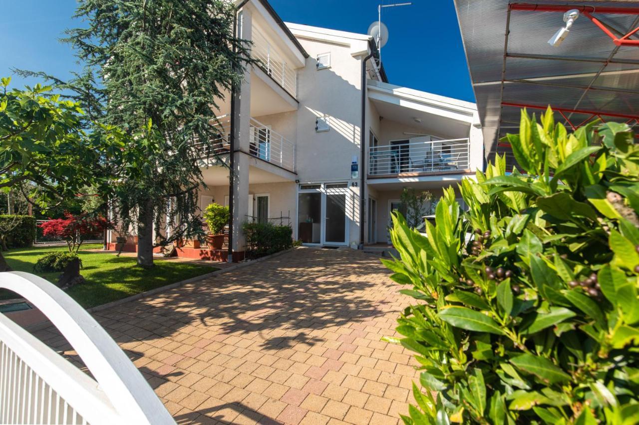 Apartmani "Ruza" ポラト エクステリア 写真
